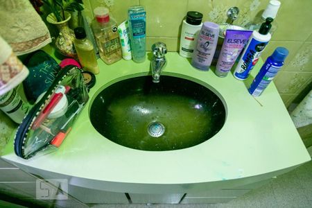 Casa à venda com 276m², 3 quartos e 4 vagas Casa à venda com 276m², 3 quartos e 4 vagasBanheiro