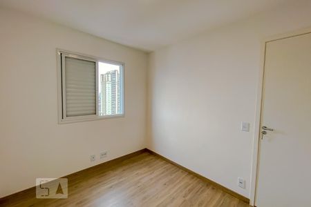 Quarto de apartamento para alugar com 2 quartos, 50m² em Vila Bertioga, São Paulo