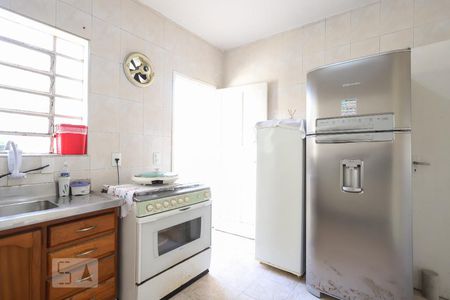 Casa à venda com 95m², 2 quartos e 1 vaga Casa à venda com 95m², 2 quartos e 1 vagaCozinha