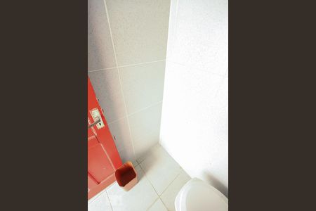 Casa à venda com 95m², 2 quartos e 1 vaga Casa à venda com 95m², 2 quartos e 1 vagaBanheiro Quintal