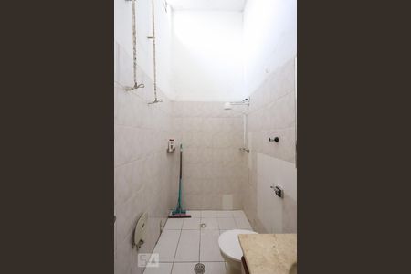 Casa à venda com 95m², 2 quartos e 1 vaga Casa à venda com 95m², 2 quartos e 1 vagaBanheiro Social