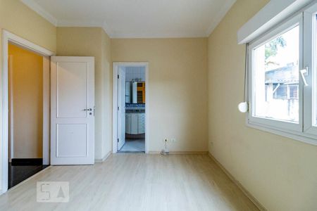 Casa à venda com 285m², 3 quartos e 5 vagasSuíte 1