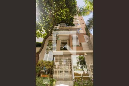 Apartamento para alugar com 76m², 2 quartos e 1 vaga Apartamento para alugar com 76m², 2 quartos e 1 vagaFachada