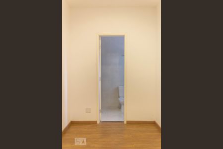 Casa à venda com 144m², 3 quartos e 4 vagas Casa à venda com 144m², 3 quartos e 4 vagasCloset Suíte 3