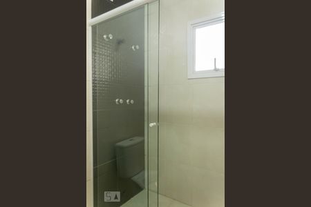 Casa à venda com 144m², 3 quartos e 4 vagas Casa à venda com 144m², 3 quartos e 4 vagasBanheiro Suíte 3