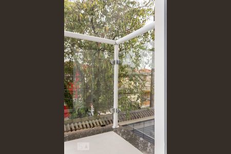 Casa à venda com 144m², 3 quartos e 4 vagas Casa à venda com 144m², 3 quartos e 4 vagasVaranda Suíte 3