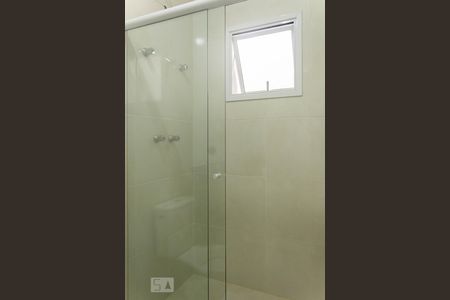 Casa à venda com 144m², 3 quartos e 4 vagas Casa à venda com 144m², 3 quartos e 4 vagasBanheiro Suíte 2