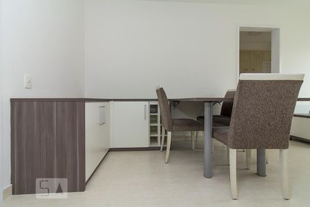 Sala de Jantar de apartamento para alugar com 1 quarto, 40m² em Água Branca, São Paulo