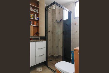 Apartamento à venda com 62m², 2 quartos e 1 vaga Apartamento à venda com 62m², 2 quartos e 1 vagaBanheiro