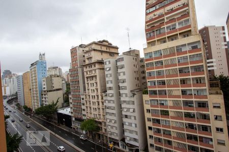Apartamento à venda com 40m², 1 quarto e sem vagaVista