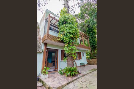 Casa para alugar com 180m², 4 quartos e 3 vagasFachada