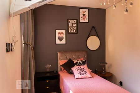 Apartamento à venda com 116m², 4 quartos e 2 vagas Apartamento à venda com 116m², 4 quartos e 2 vagasQuarto 2