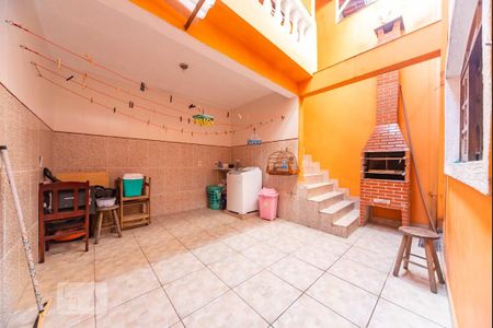 Casa à venda com 125m², 3 quartos e 2 vagas Casa à venda com 125m², 3 quartos e 2 vagasÁrea de Serviço e churrasqueira