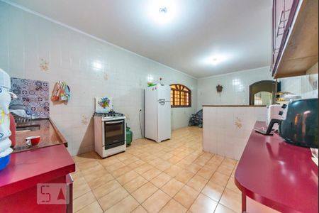 Casa à venda com 125m², 3 quartos e 2 vagas Casa à venda com 125m², 3 quartos e 2 vagasCozinha