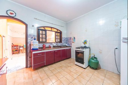 Casa à venda com 125m², 3 quartos e 2 vagas Casa à venda com 125m², 3 quartos e 2 vagasCozinha