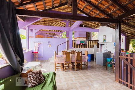 Casa à venda com 510m², 10 quartos e 6 vagas Casa à venda com 510m², 10 quartos e 6 vagasVaranda