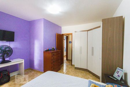 Casa à venda com 510m², 10 quartos e 6 vagas Casa à venda com 510m², 10 quartos e 6 vagasQuarto 3 - Suíte