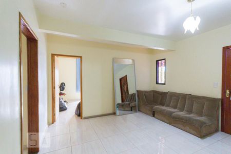 Casa à venda com 510m², 10 quartos e 6 vagas Casa à venda com 510m², 10 quartos e 6 vagasSala