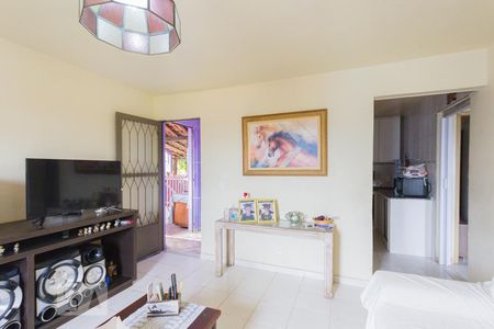 Casa à venda com 510m², 10 quartos e 6 vagas Casa à venda com 510m², 10 quartos e 6 vagasSala