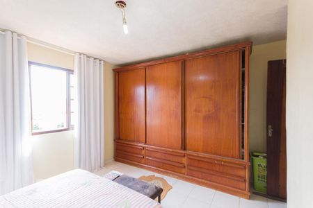 Casa à venda com 510m², 10 quartos e 6 vagas Casa à venda com 510m², 10 quartos e 6 vagasQuarto 1