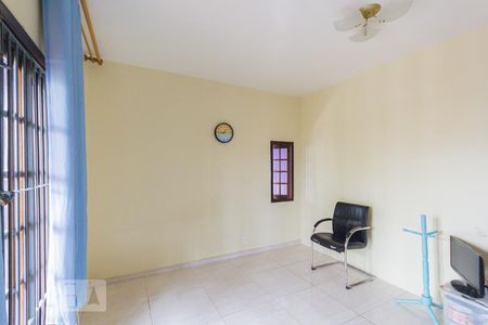 Casa à venda com 510m², 10 quartos e 6 vagas Casa à venda com 510m², 10 quartos e 6 vagasQuarto