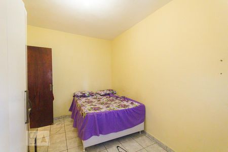 Casa à venda com 510m², 10 quartos e 6 vagas Casa à venda com 510m², 10 quartos e 6 vagasQuarto