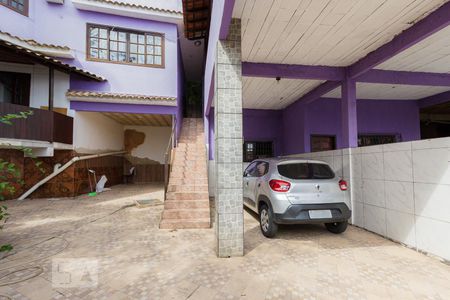 Casa à venda com 510m², 10 quartos e 6 vagas Casa à venda com 510m², 10 quartos e 6 vagasGaragem