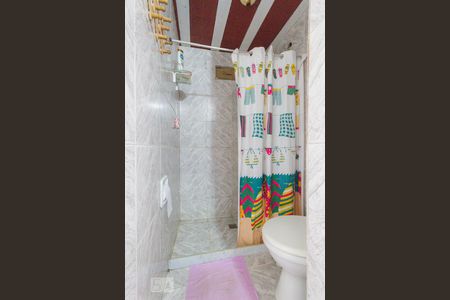 Casa à venda com 510m², 10 quartos e 6 vagas Casa à venda com 510m², 10 quartos e 6 vagasBanheiro da Suíte