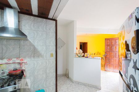 Casa à venda com 510m², 10 quartos e 6 vagas Casa à venda com 510m², 10 quartos e 6 vagasCozinha e Área de Serviço