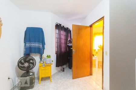 Casa à venda com 510m², 10 quartos e 6 vagas Casa à venda com 510m², 10 quartos e 6 vagasQuarto