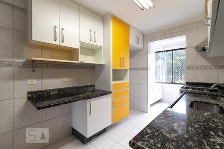 Apartamento à venda com 86m², 2 quartos e 2 vagasCozinha