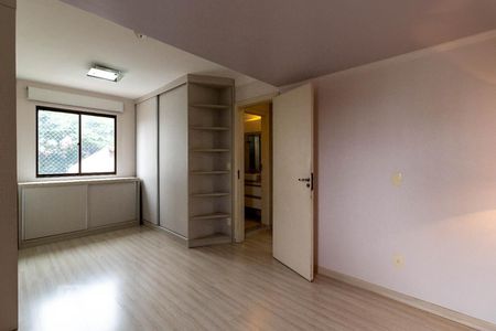 Apartamento à venda com 86m², 2 quartos e 2 vagasQuarto 2