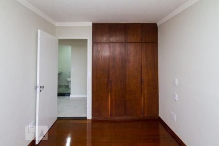 Apartamento à venda com 77m², 3 quartos e 1 vaga Apartamento à venda com 77m², 3 quartos e 1 vagaQuarto 02