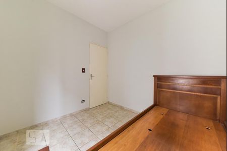 Casa à venda com 220m², 5 quartos e 3 vagas Casa à venda com 220m², 5 quartos e 3 vagasQuarto 3