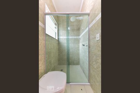 Casa à venda com 220m², 5 quartos e 3 vagas Casa à venda com 220m², 5 quartos e 3 vagasBanheiro da Suíte 2