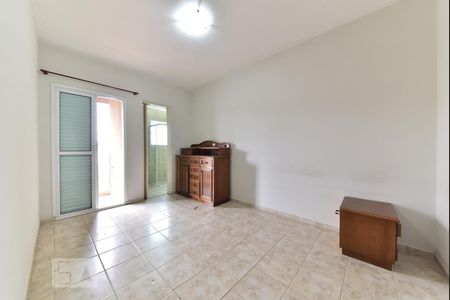 Casa à venda com 220m², 5 quartos e 3 vagas Casa à venda com 220m², 5 quartos e 3 vagasSuíte 1