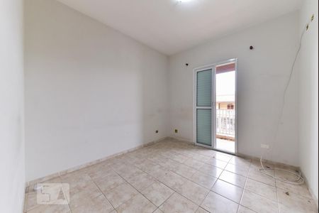 Casa à venda com 220m², 5 quartos e 3 vagas Casa à venda com 220m², 5 quartos e 3 vagasQuarto 2
