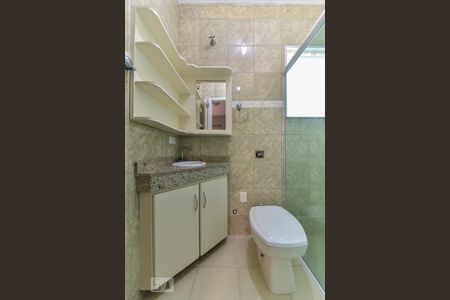 Casa à venda com 220m², 5 quartos e 3 vagas Casa à venda com 220m², 5 quartos e 3 vagasBanheiro da Suíte 2