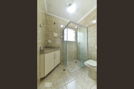 Casa à venda com 220m², 5 quartos e 3 vagas Casa à venda com 220m², 5 quartos e 3 vagasBanheiro da Suíte 1