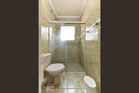 Casa à venda com 220m², 5 quartos e 3 vagas Casa à venda com 220m², 5 quartos e 3 vagasBanheiro Social