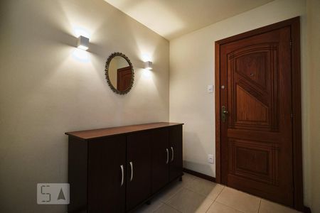 Sala de apartamento para alugar com 3 quartos, 135m² em Tijuca, Rio de Janeiro