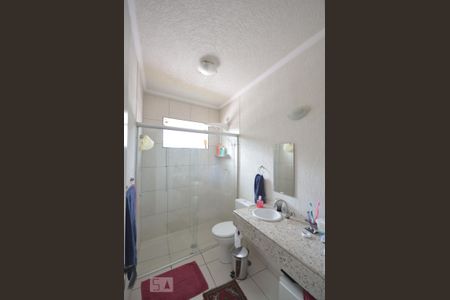 Casa à venda com 160m², 4 quartos e 2 vagas Casa à venda com 160m², 4 quartos e 2 vagasSuite Quarto 1