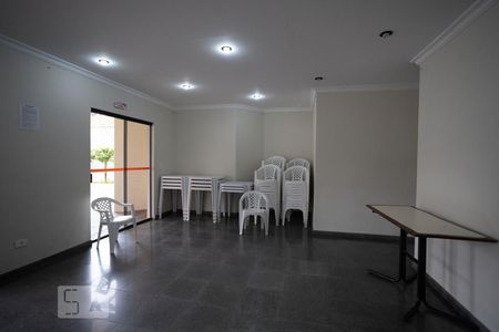 Apartamento à venda com 73m², 3 quartos e 2 vagas Apartamento à venda com 73m², 3 quartos e 2 vagasSalão de festas