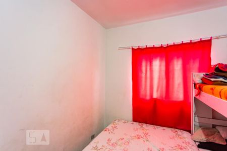 Casa à venda com 150m², 3 quartos e 4 vagas Casa à venda com 150m², 3 quartos e 4 vagasQuarto 4