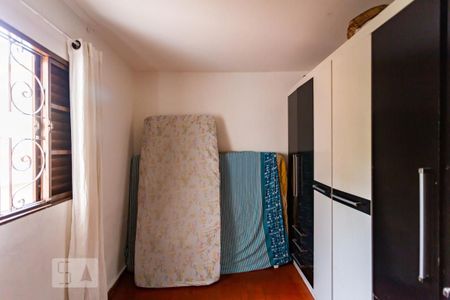 Casa à venda com 150m², 3 quartos e 4 vagas Casa à venda com 150m², 3 quartos e 4 vagasQuarto 3