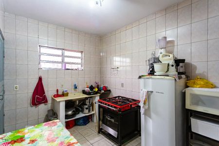 Casa à venda com 150m², 3 quartos e 4 vagas Casa à venda com 150m², 3 quartos e 4 vagasCozinha 2