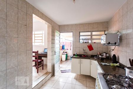 Casa à venda com 150m², 3 quartos e 4 vagas Casa à venda com 150m², 3 quartos e 4 vagasCozinha