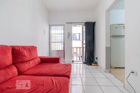 Casa de condomínio para alugar com 30m², 2 quartos e sem vaga Casa de condomínio para alugar com 30m², 2 quartos e sem vagaSala