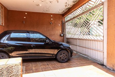 Casa à venda com 139m², 3 quartos e 2 vagas Casa à venda com 139m², 3 quartos e 2 vagasGaragem