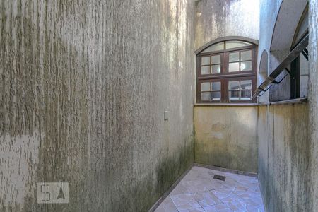 Casa para alugar com 600m², 15 quartos e 4 vagas Casa para alugar com 600m², 15 quartos e 4 vagasEntrada de Serviço